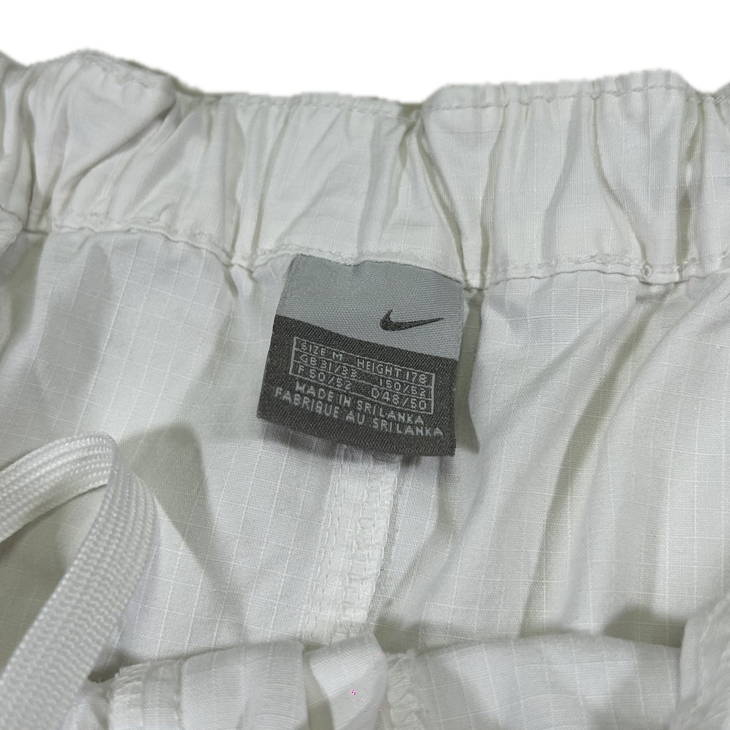 Pantalón Corto Cargo Nike - L - Palancia Retro