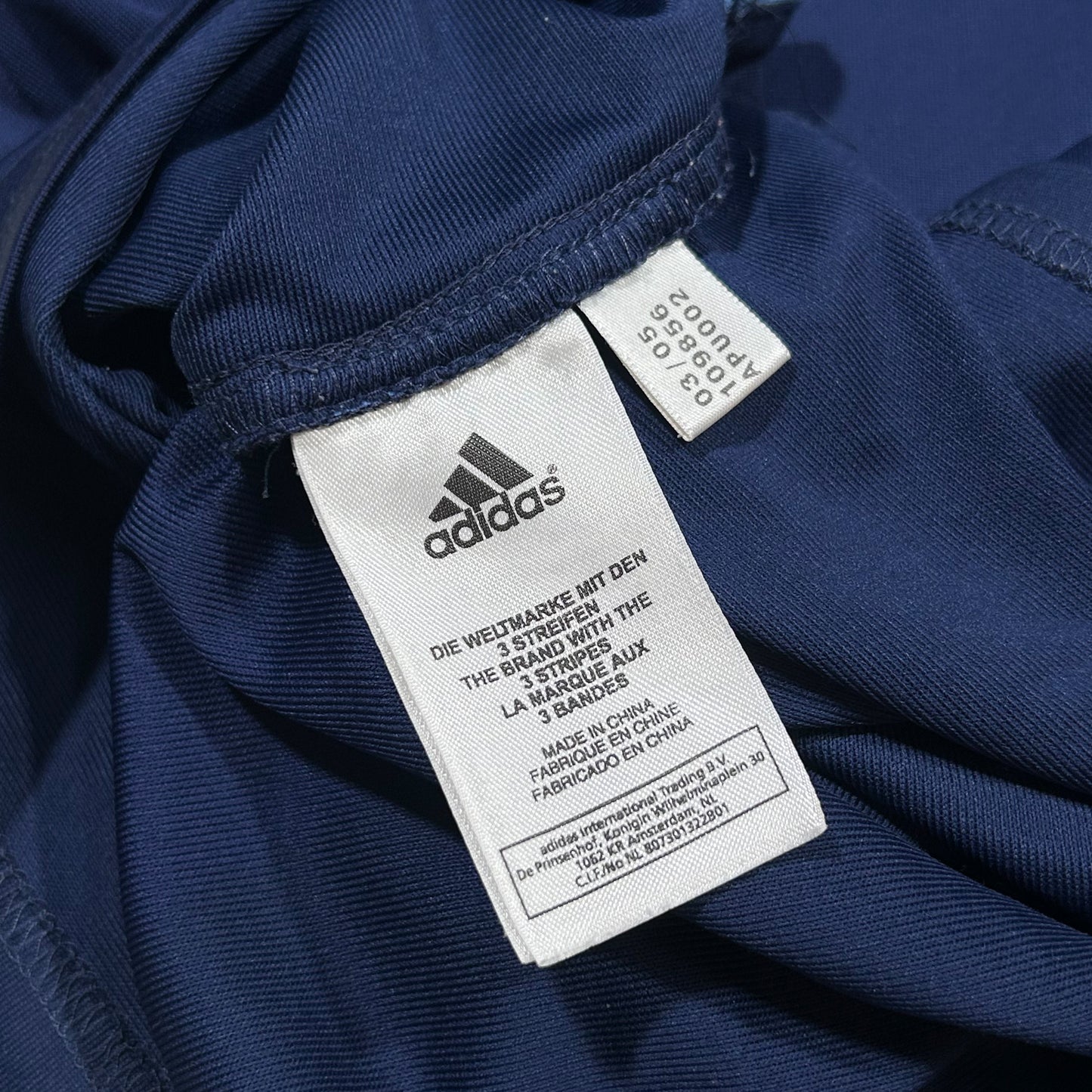 Camiseta de fútbol Adidas Real Madrid CF temporada 2005-2006 2ª equipación dorsal 5 Zidane - L - Palancia Retro